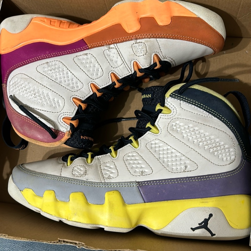 Jordan 9 Retro